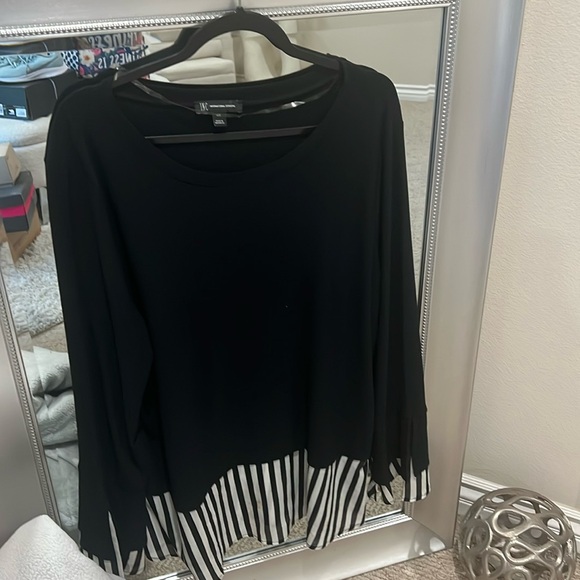 Classy INC blouse - Picture 1 of 5